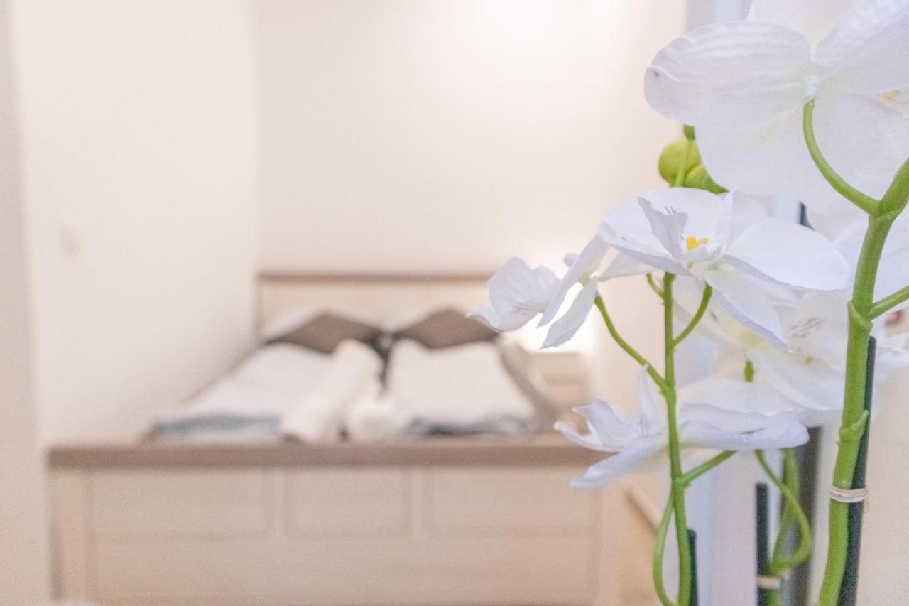9 Min From City Center - Beautiful Studio Near U1 Reumannplatz Wien Eksteriør bilde